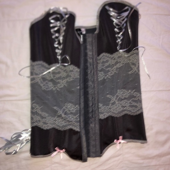 Grey corset - Picture 2 of 6